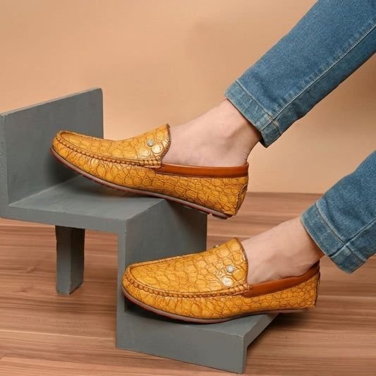 Kavsun Men Croco Loafer Tan