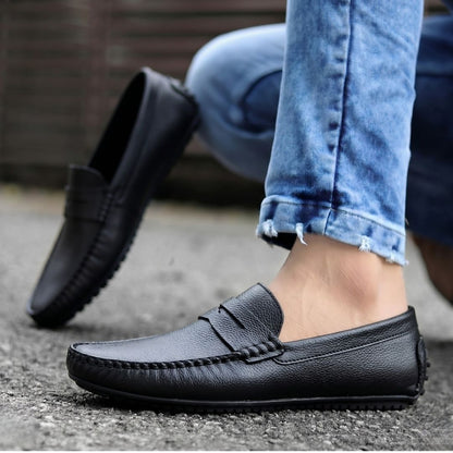 Kavsun Men Matte Finish Loafer Black