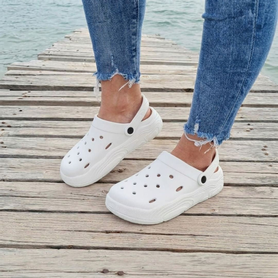 Kavsun Women Lightweight EVA Clog Sandal White